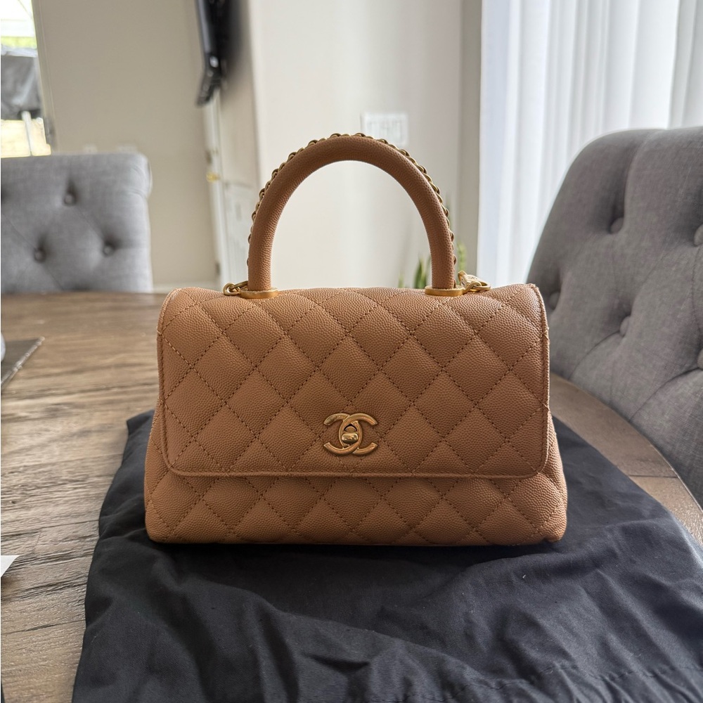Chanel coco top handle small